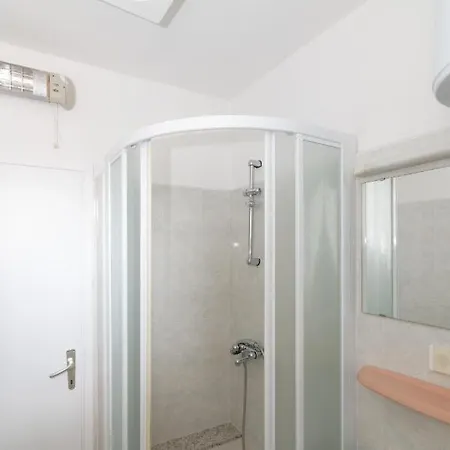 Jasna 2 Apartman Novigrad Istria
